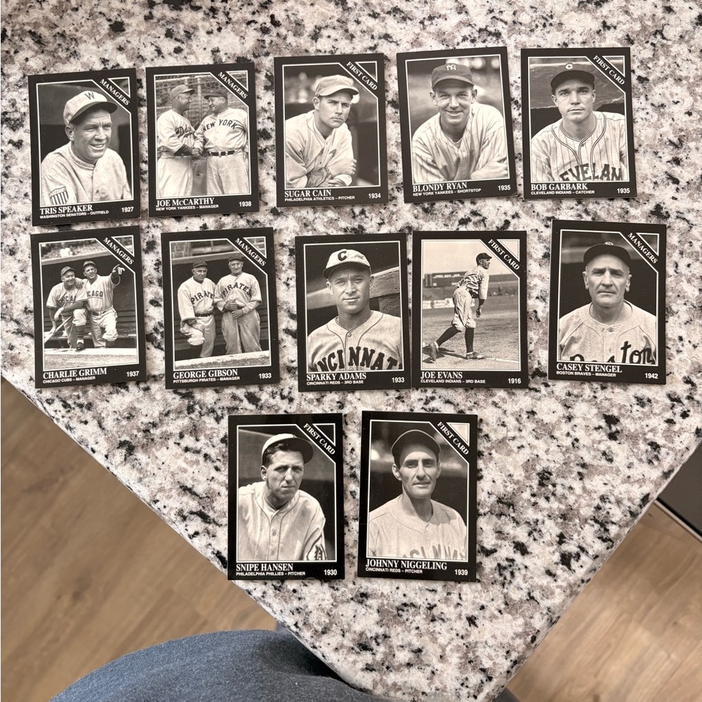 Vintage 1993 Black & White Baseball Cards lot of 12